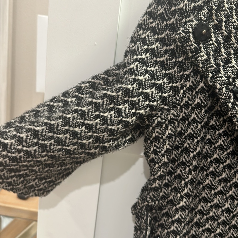 Coat - Picture 3 of 5